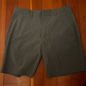 Vineyard vines breaker shorts